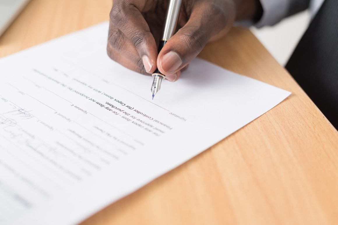 ¿Quieres salir de tu contrato de gestión?